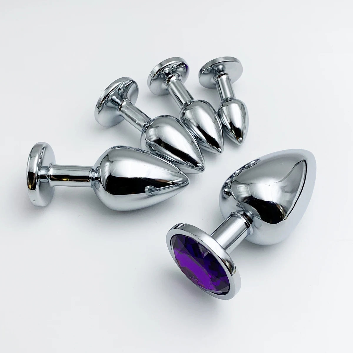 Plug Anal Métallique avec Base Bijou - | 5 Tailles Disponibles